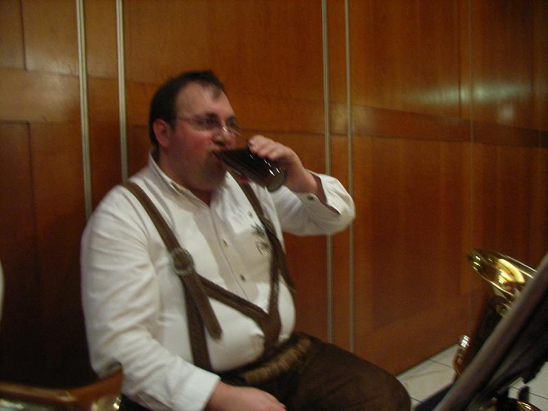 ascher (2).jpg